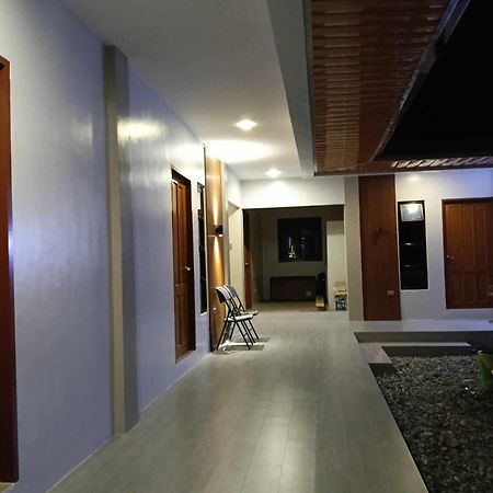 Wilson Hills Travelers Suites San Juan  Esterno foto