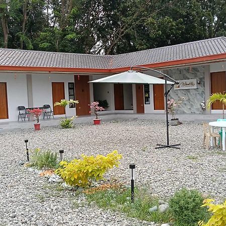 Wilson Hills Travelers Suites San Juan  Esterno foto
