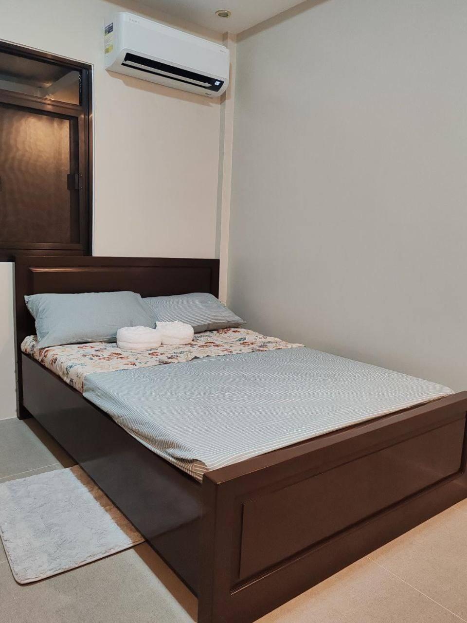 Wilson Hills Travelers Suites San Juan  Esterno foto